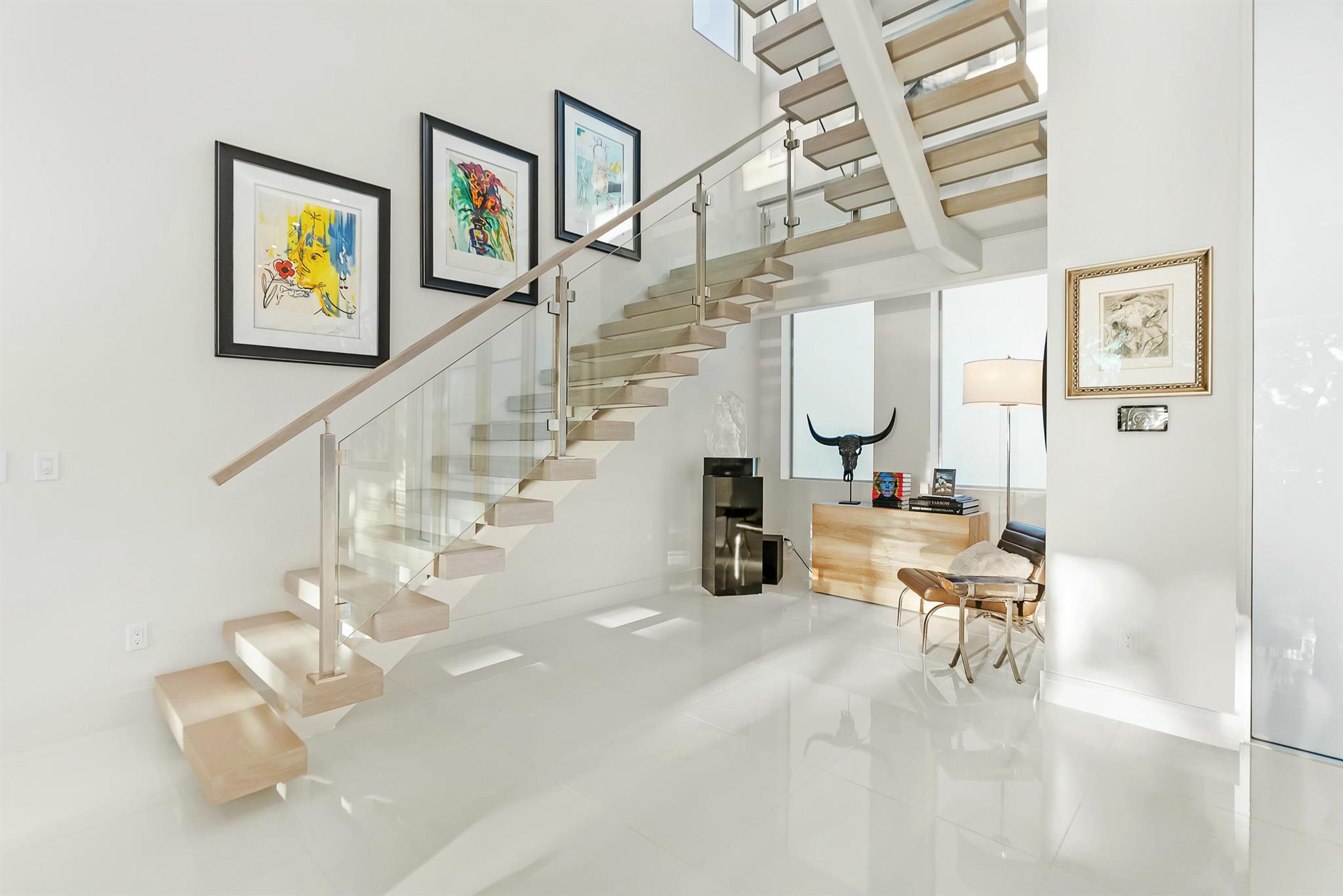 JUNO ISLES NO 1 IN - Residential
