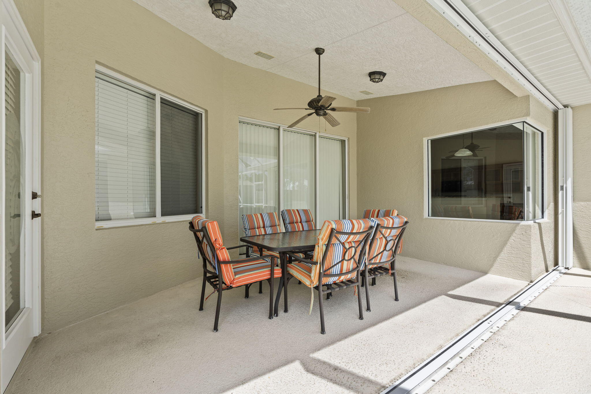 PORT ST LUCIE SECTION 48 1ST REPLAT - Residential