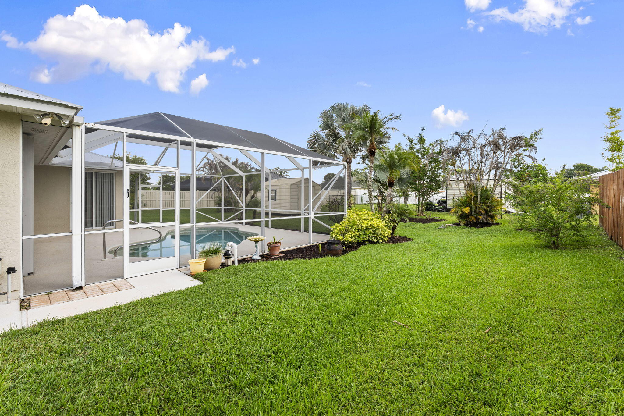 PORT ST LUCIE SECTION 48 1ST REPLAT - Residential