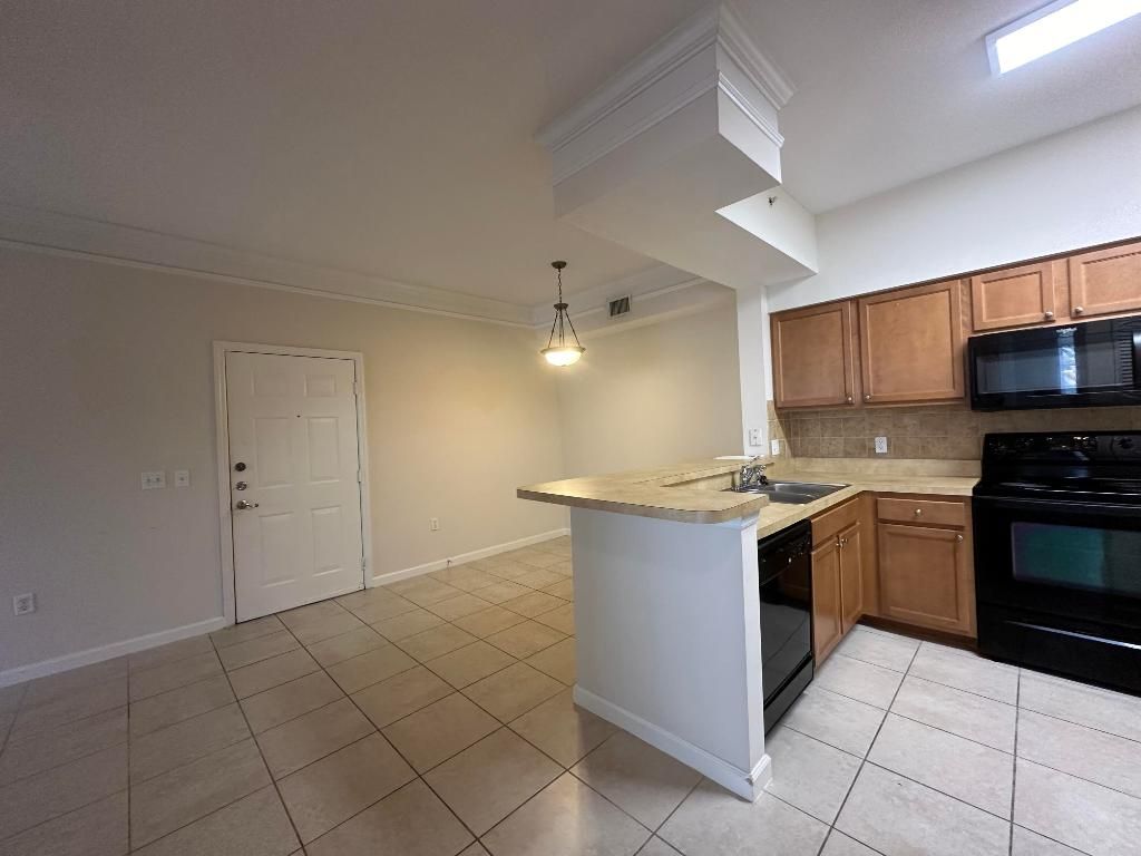 Photo of 1109 E Myrtlewood Circle E, Palm Beach Gardens, FL 33418 (MLS # R10947399)