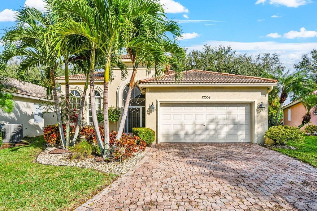 Photo of 12558 Via Ravenna, Boynton Beach, FL 33436 (MLS # R11156930)