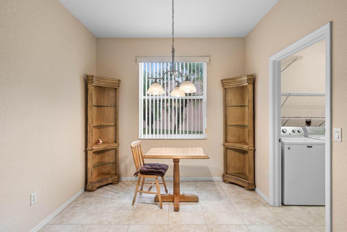 CORAL LAKES 12 - Residential