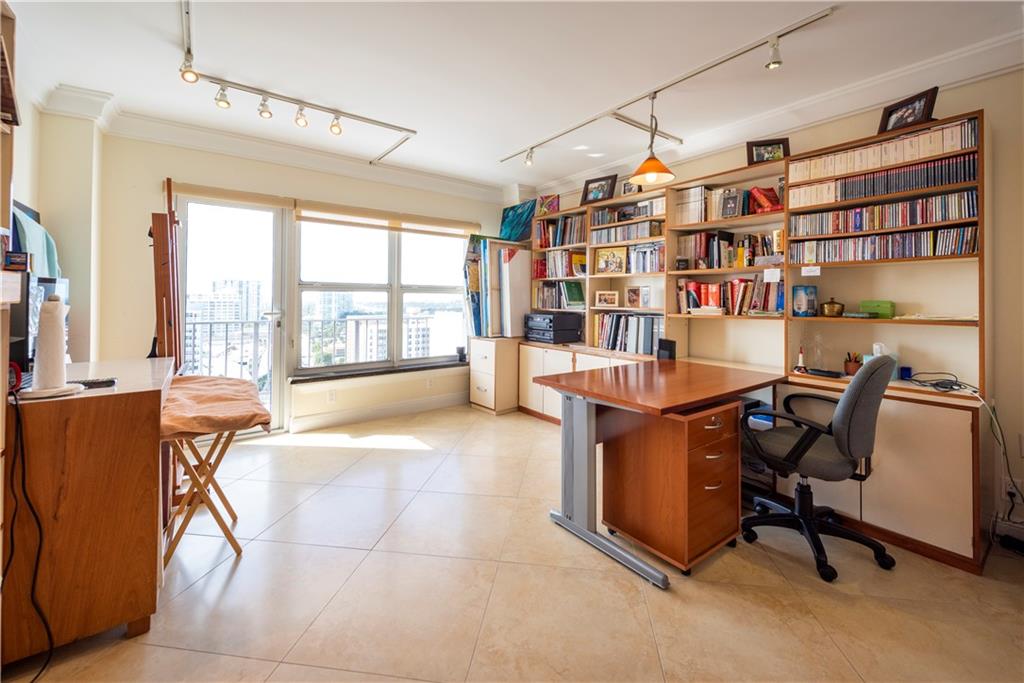 Parliament House - Residential