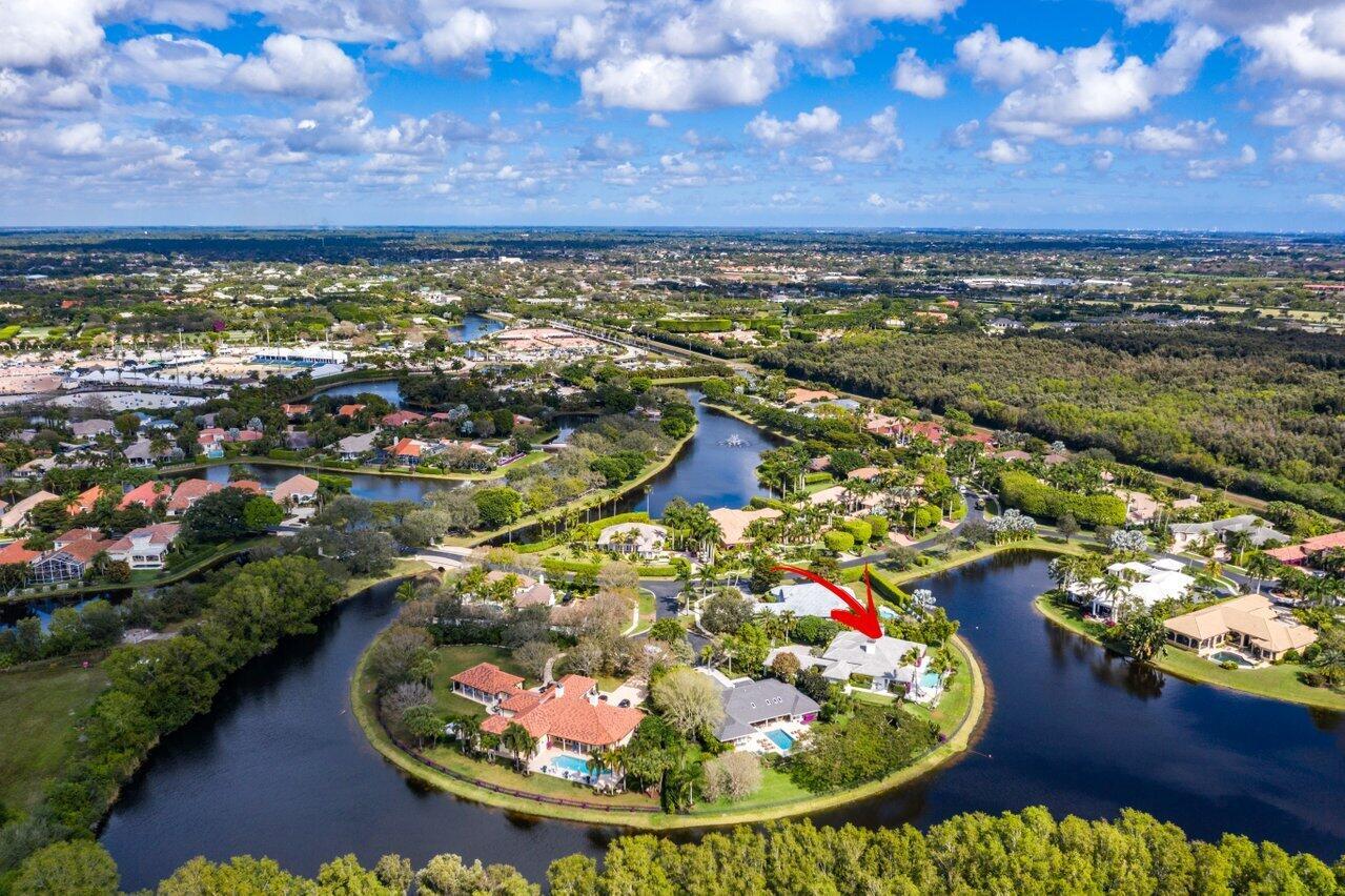 EQUESTRIAN CLUB ESTATES 1 - Residential