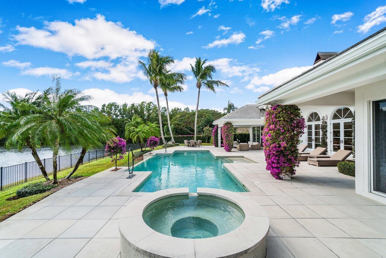 EQUESTRIAN CLUB ESTATES 1 - Residential