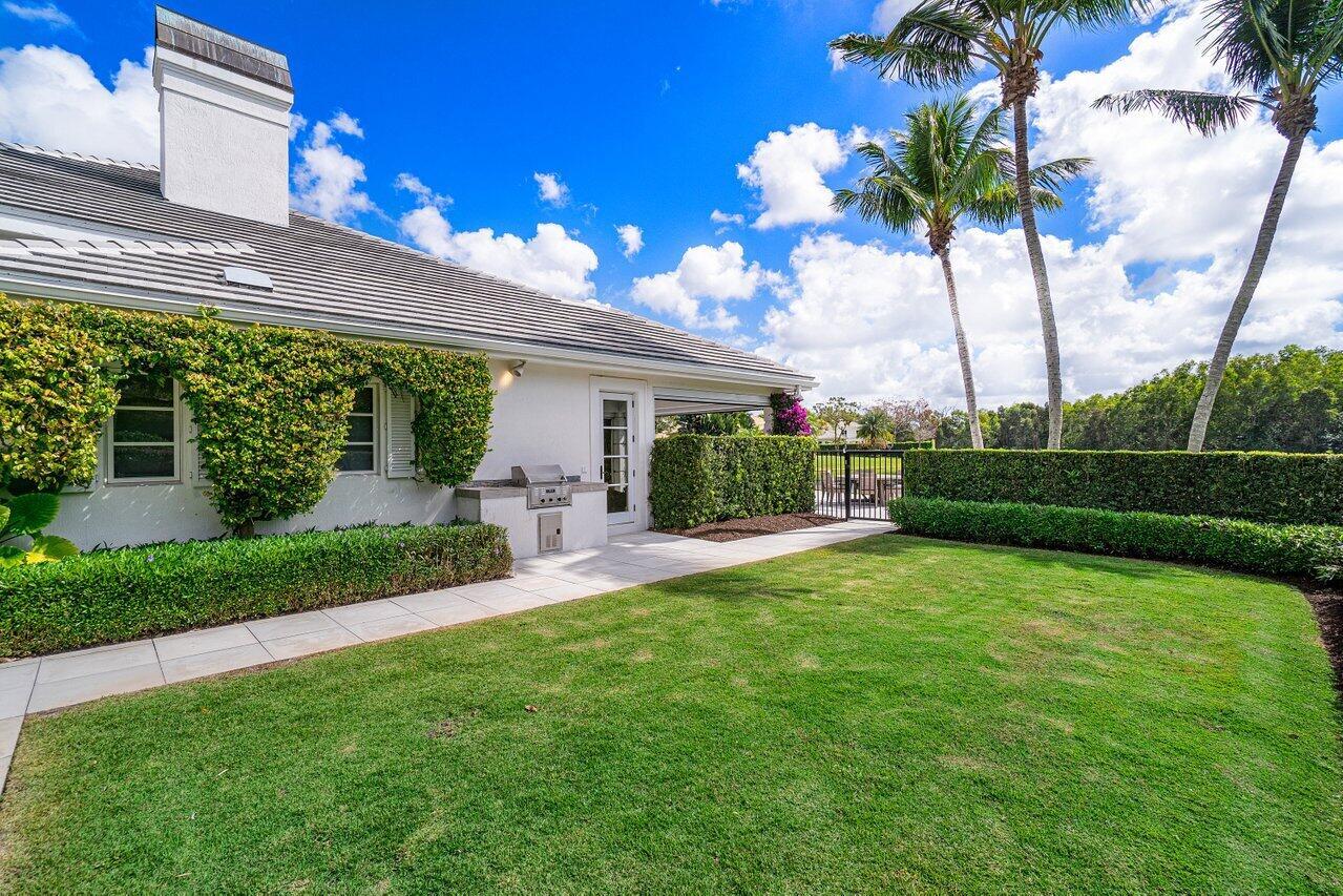 EQUESTRIAN CLUB ESTATES 1 - Residential