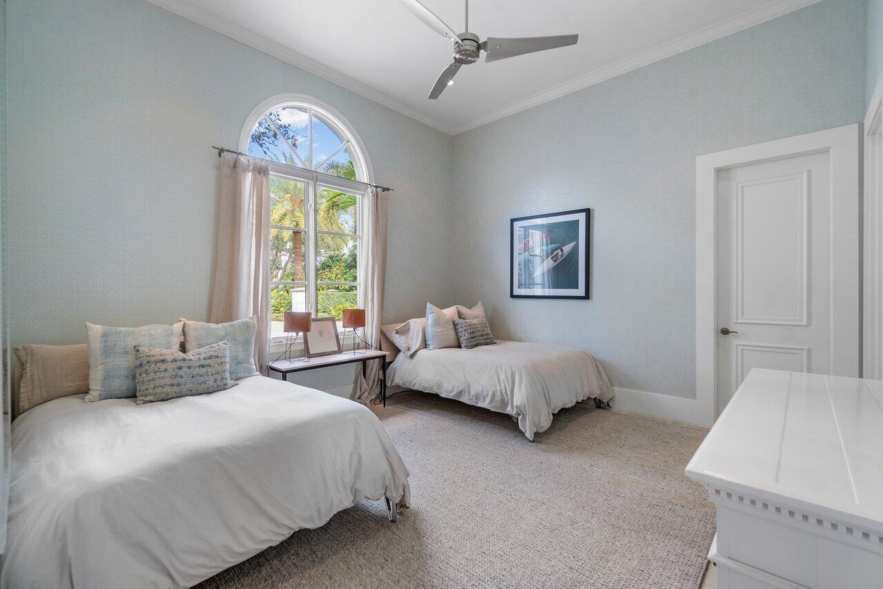 EQUESTRIAN CLUB ESTATES 1 - Residential