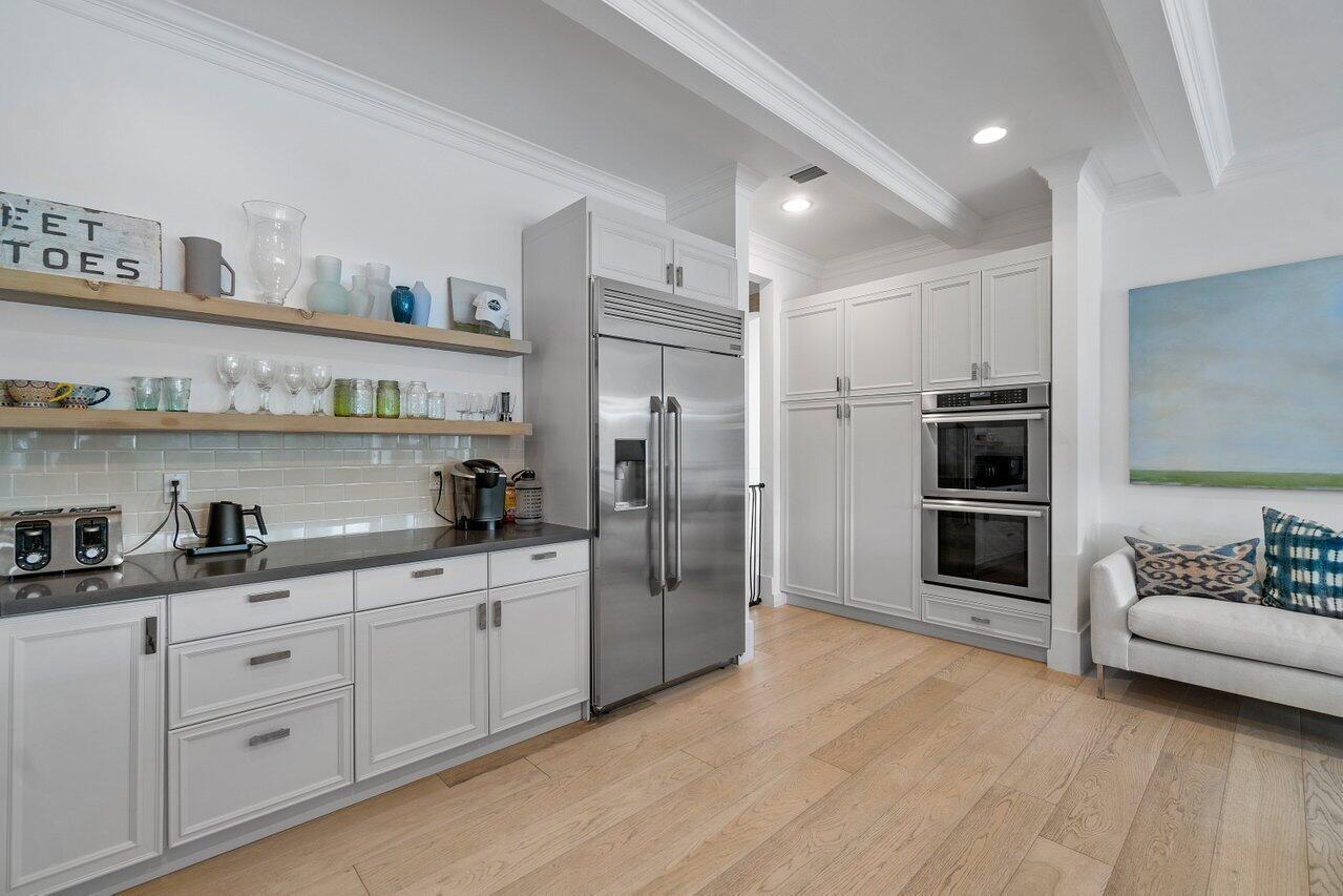 EQUESTRIAN CLUB ESTATES 1 - Residential