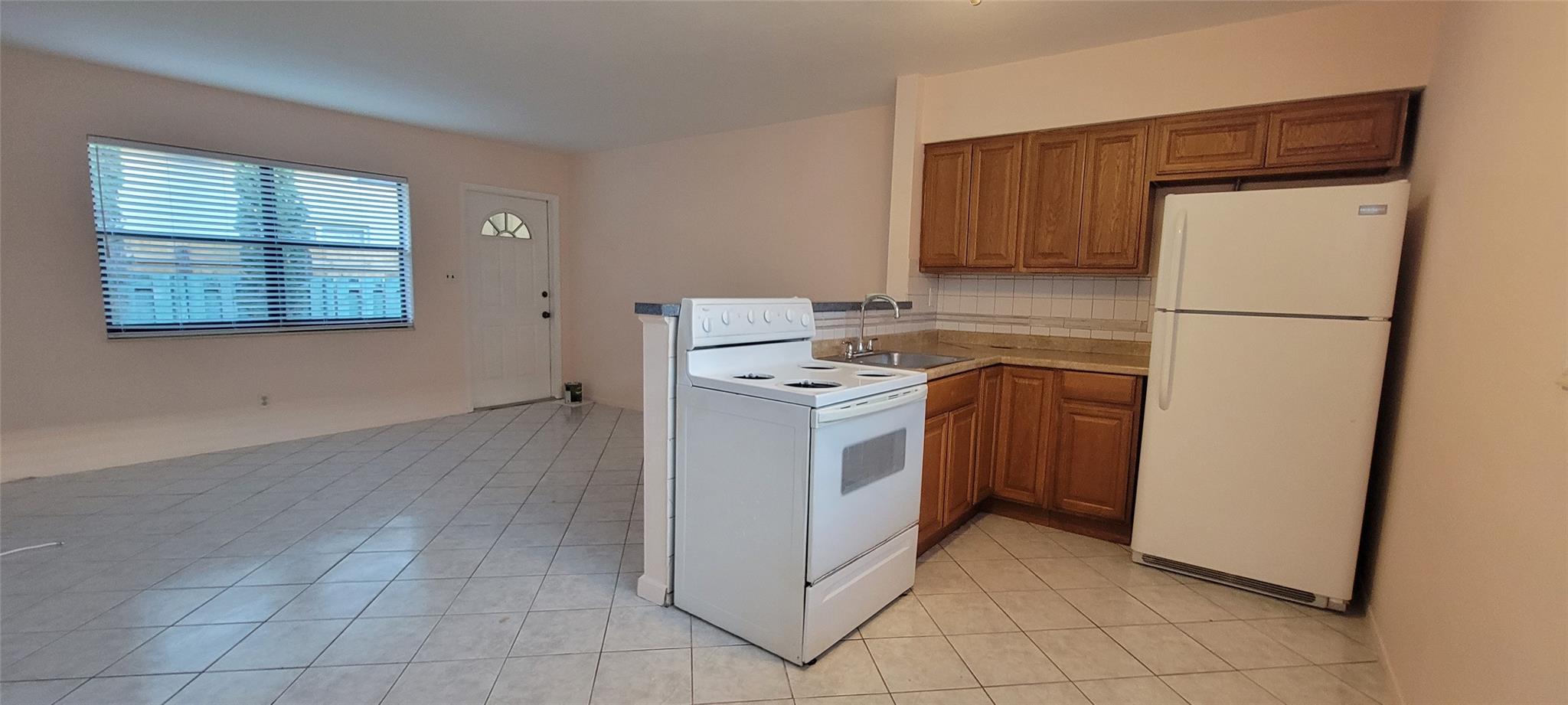 Oakland Park Second Add 2 - Residential Lease