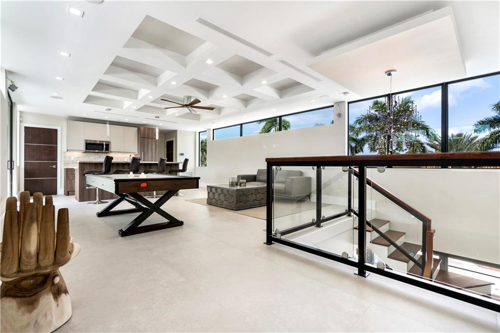 Las Olas Isles - Residential