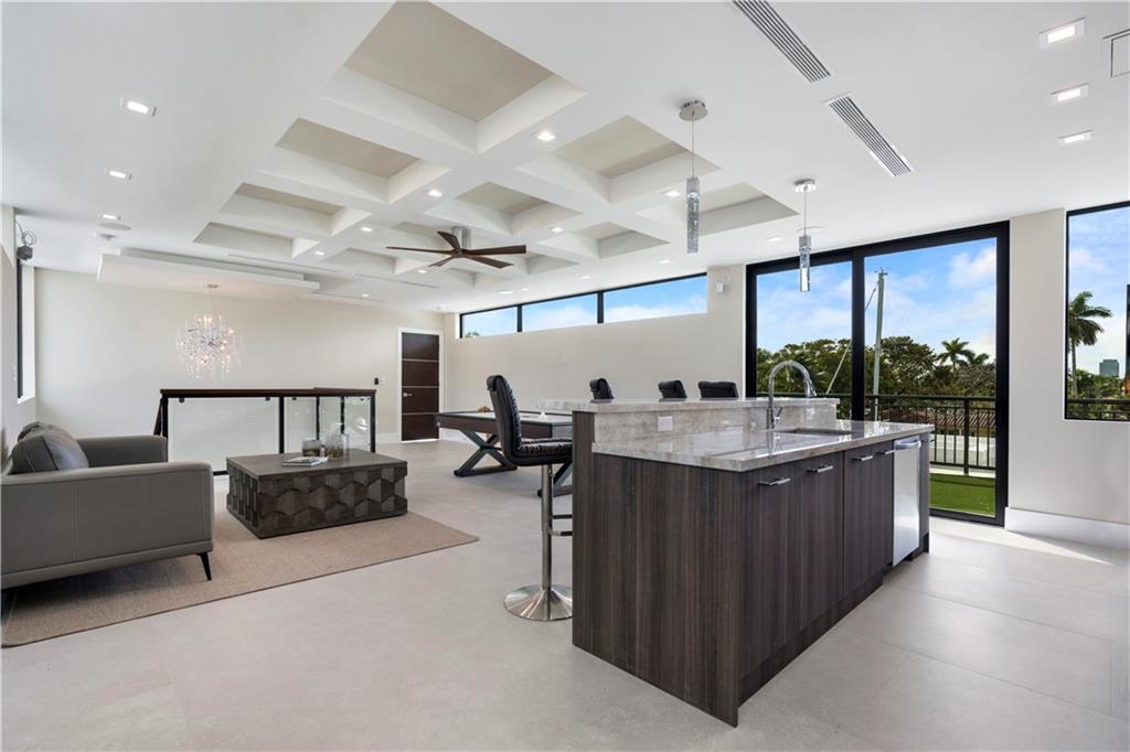 Las Olas Isles - Residential