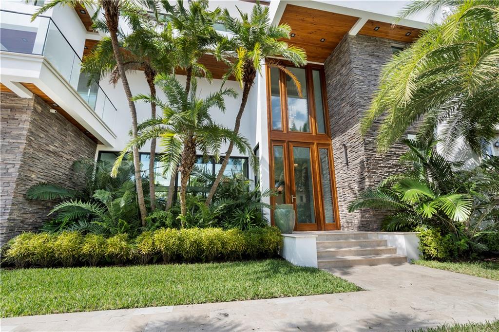 Las Olas Isles - Residential