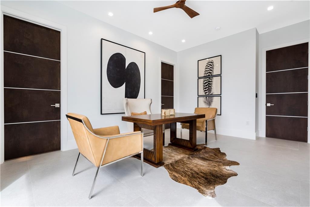 Las Olas Isles - Residential