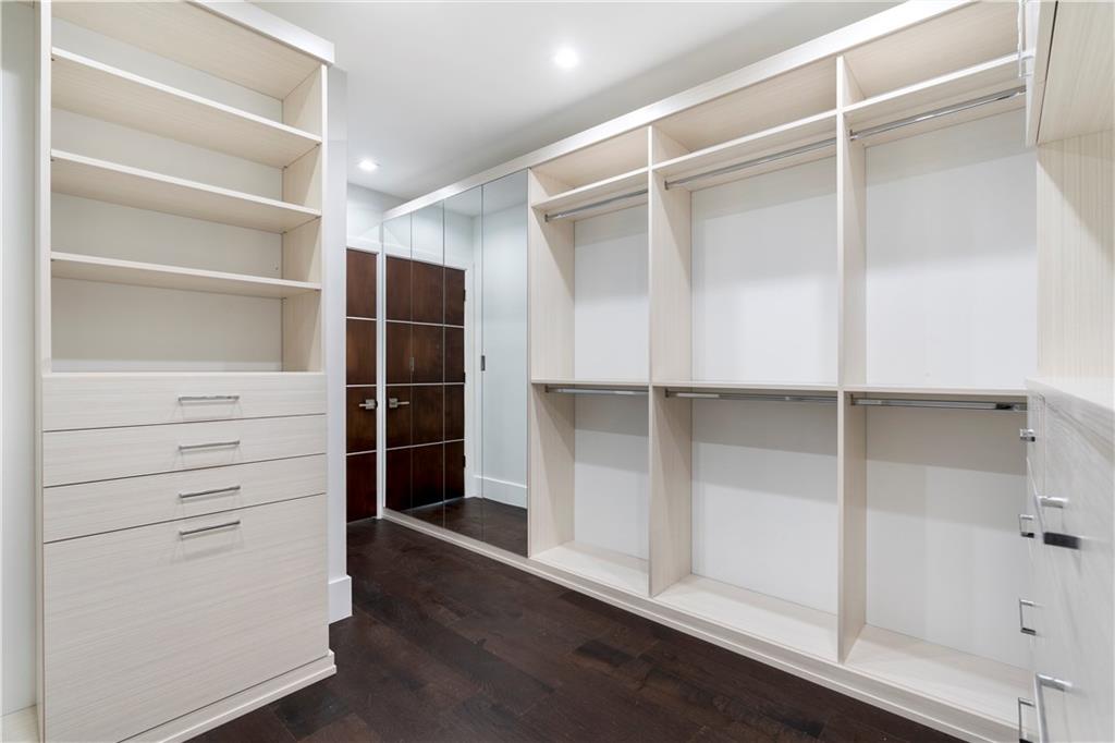 Las Olas Isles - Residential