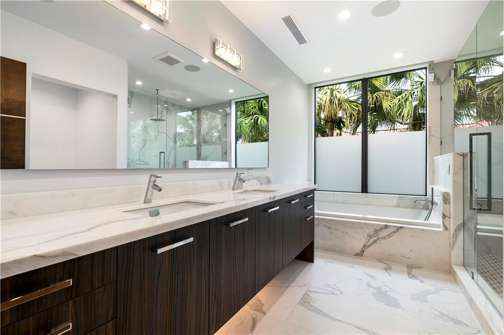 Las Olas Isles - Residential