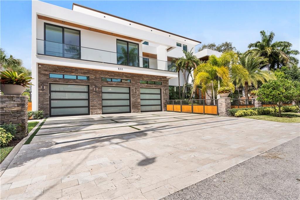 Las Olas Isles - Residential