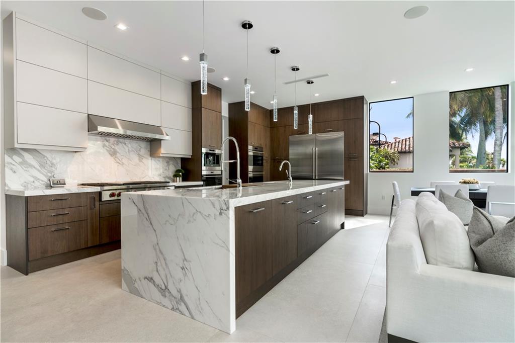 Las Olas Isles - Residential