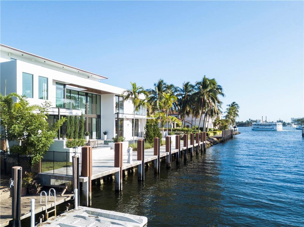 Las Olas Isles - Residential