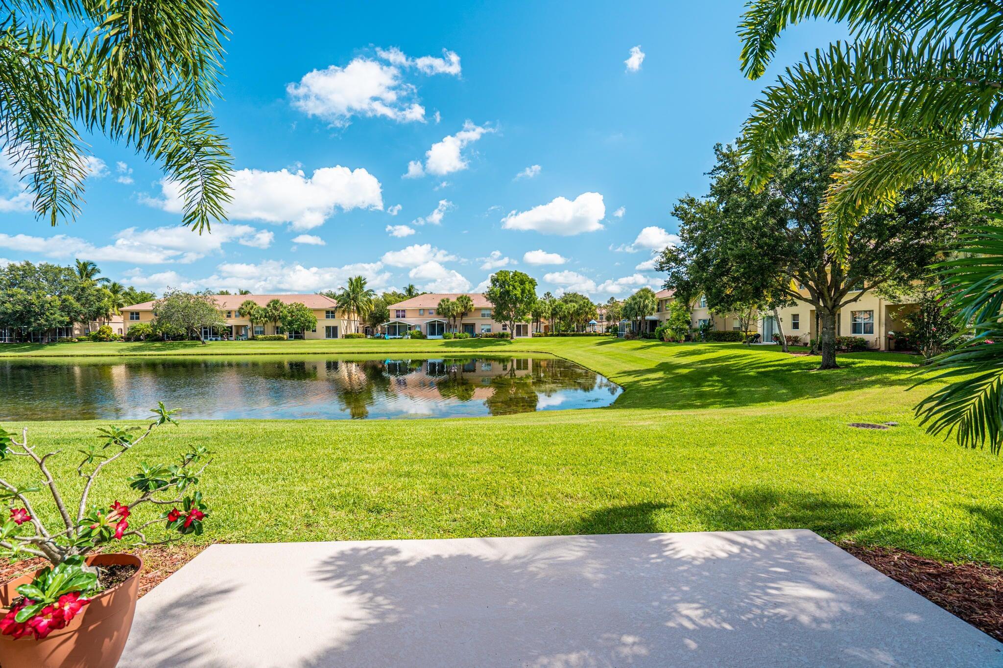 SEMINOLE ESTATES & TOWNHOMES - Residential Lease