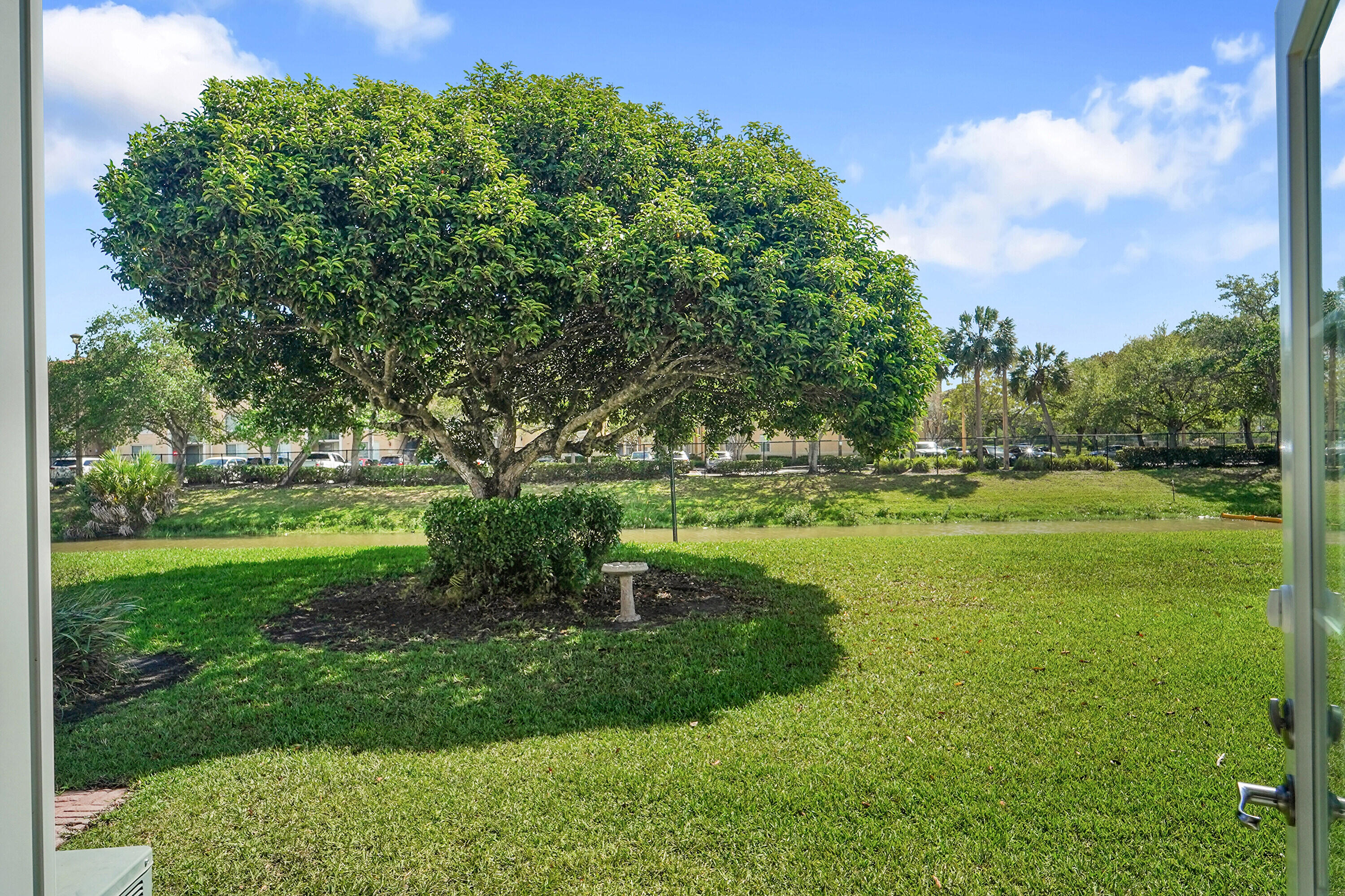 WOODLAKE SHORES - Residential