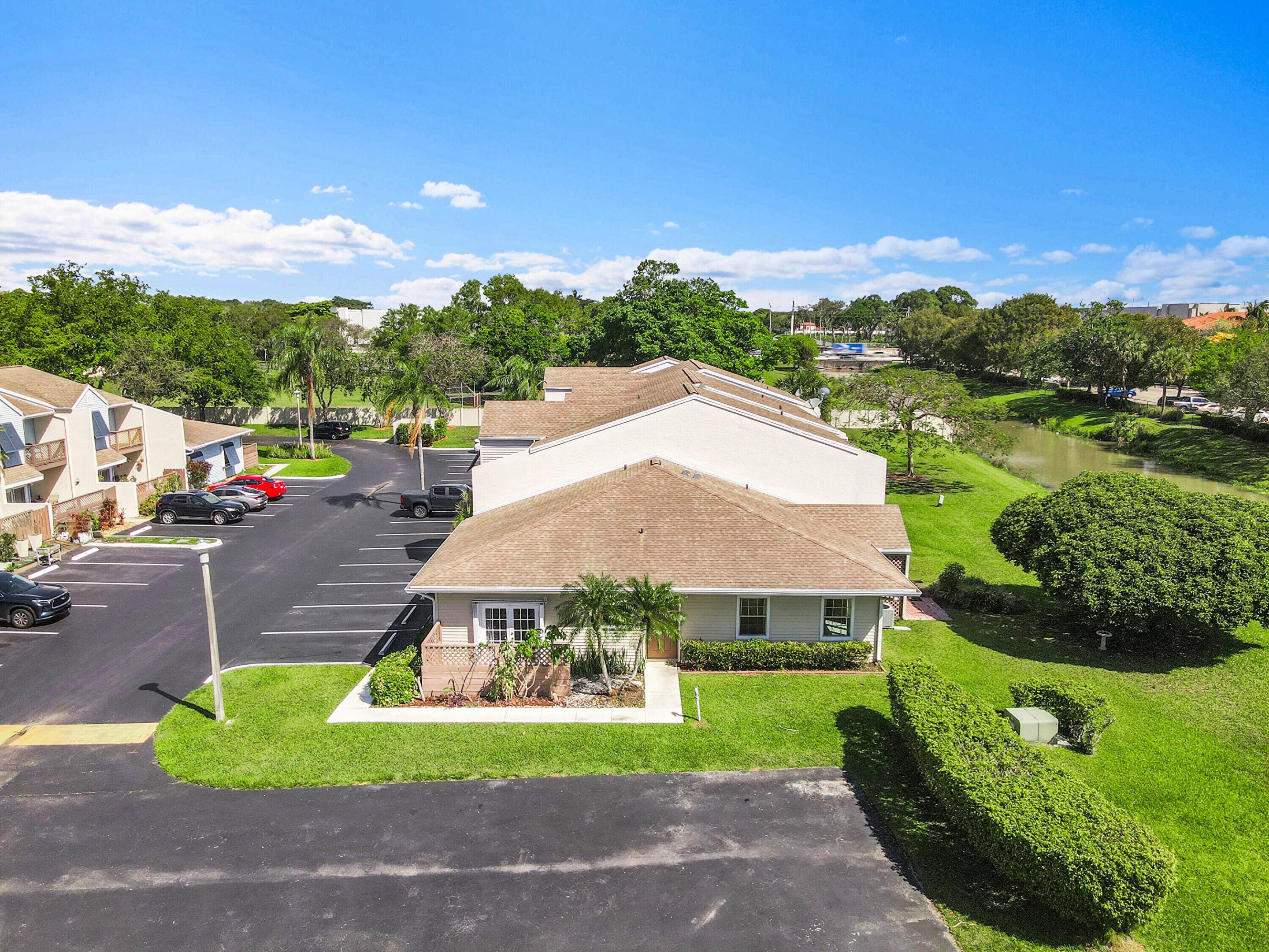 WOODLAKE SHORES - Residential