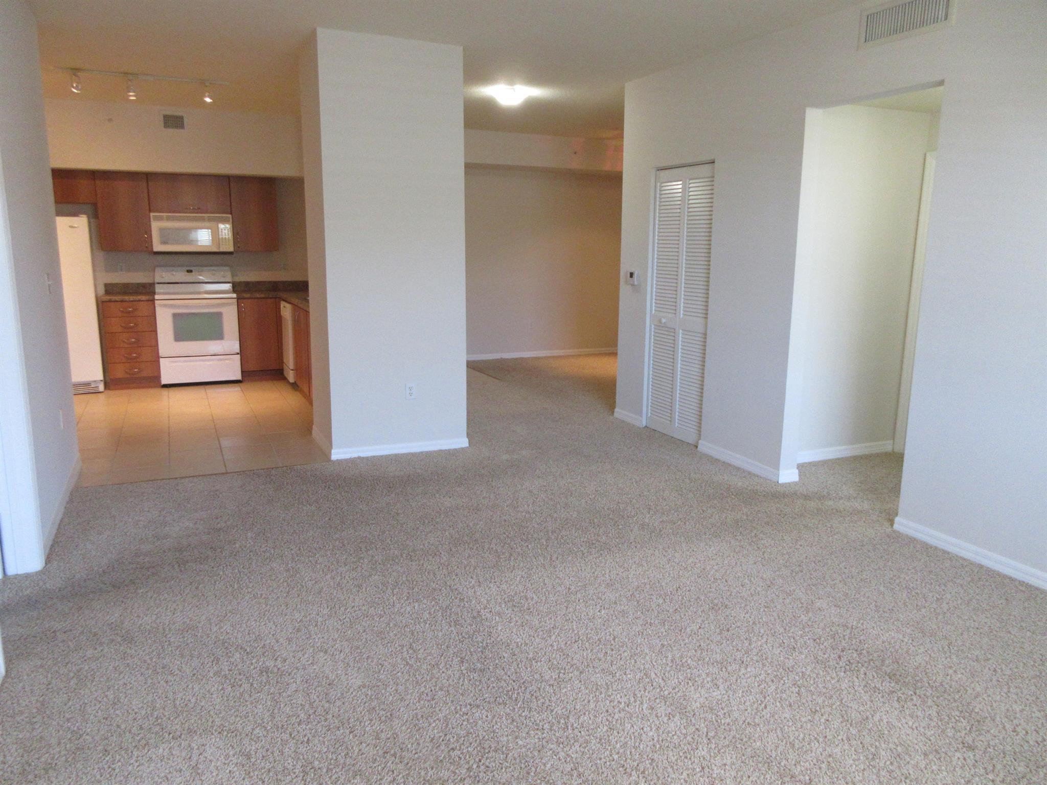 Pineapple Grove Village C - Residential Lease