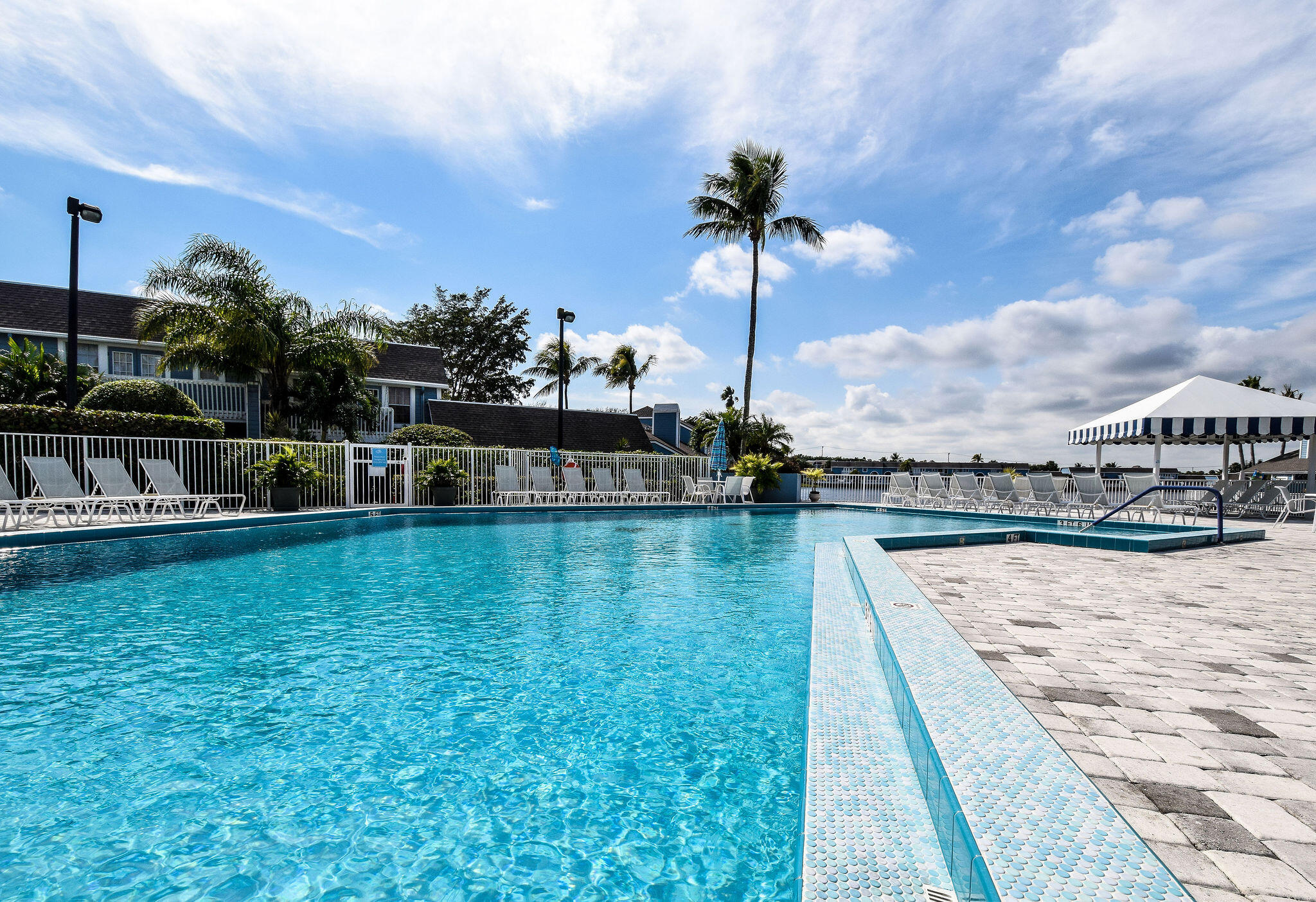 VILLAS OF OCEAN DUNES - Residential