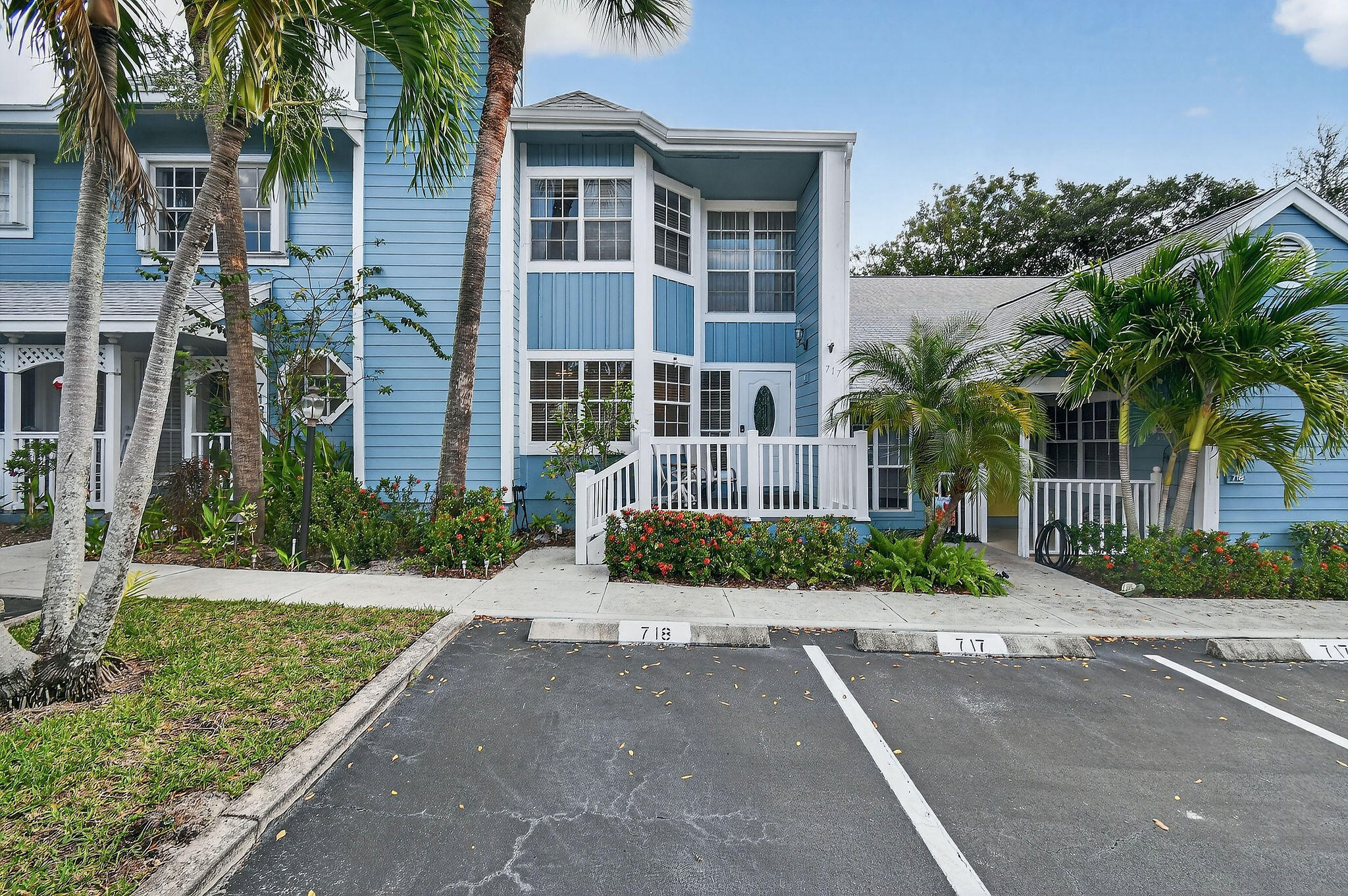 VILLAS OF OCEAN DUNES - Residential