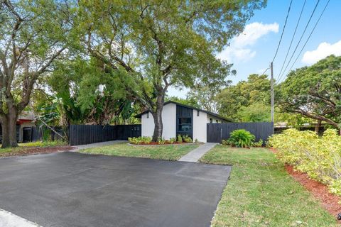 1211 NE 2nd Avenue 1-2 Fort Lauderdale FL 33304