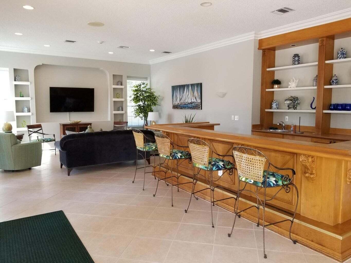 LIGHTHOUSE COVE AT TEQUESTA CONDO - Residential Lease