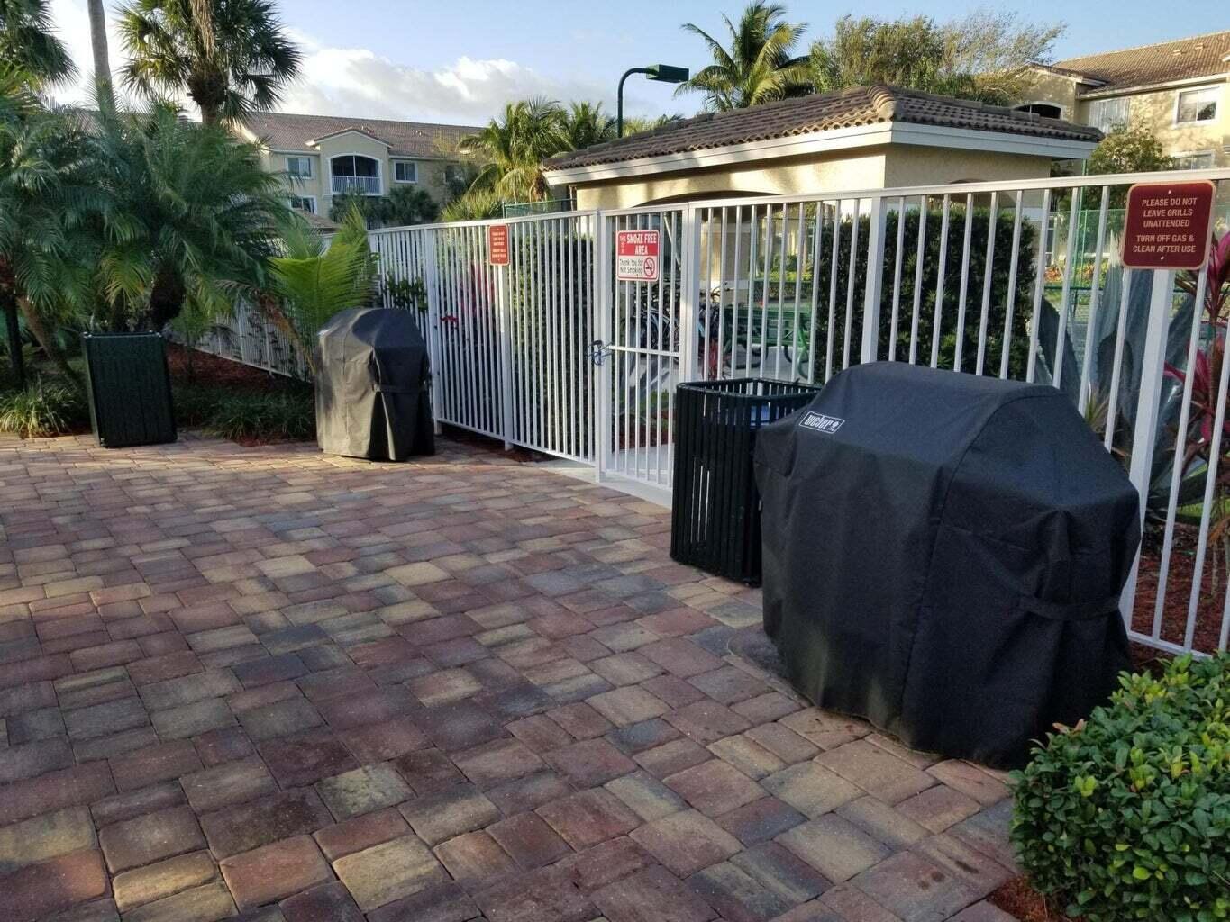 LIGHTHOUSE COVE AT TEQUESTA CONDO - Residential Lease