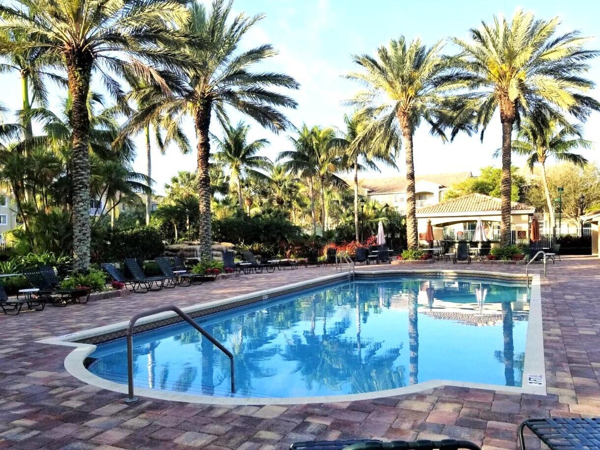 LIGHTHOUSE COVE AT TEQUESTA CONDO - Residential Lease