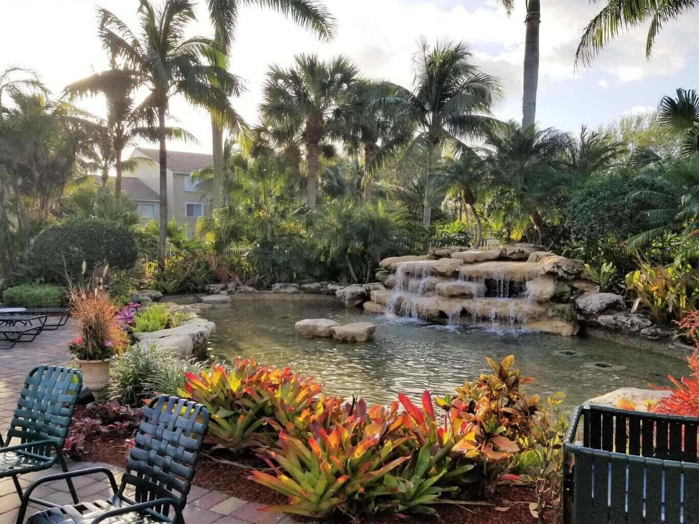 LIGHTHOUSE COVE AT TEQUESTA CONDO - Residential Lease