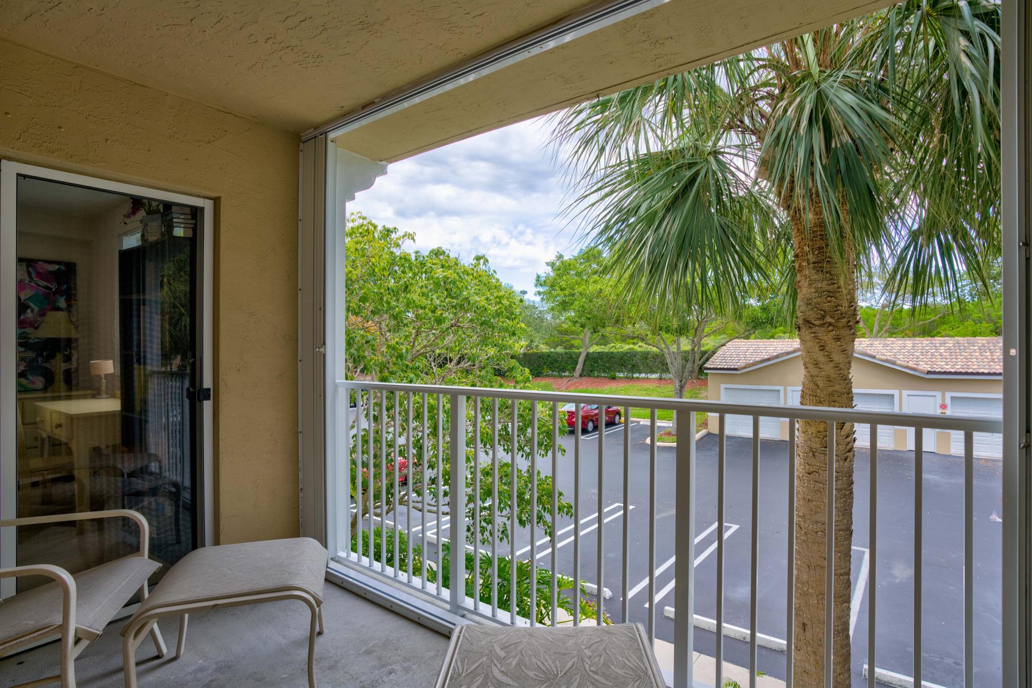 LIGHTHOUSE COVE AT TEQUESTA CONDO - Residential Lease