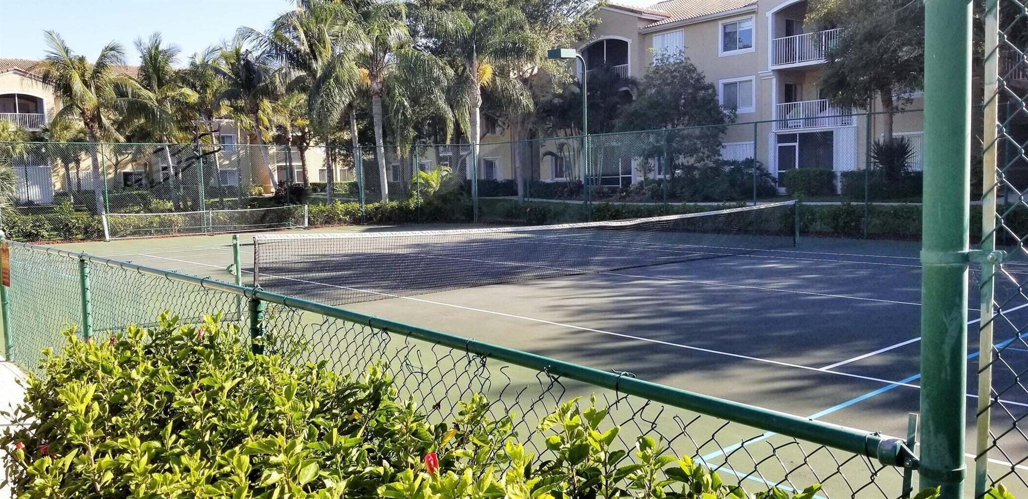 LIGHTHOUSE COVE AT TEQUESTA CONDO - Residential Lease