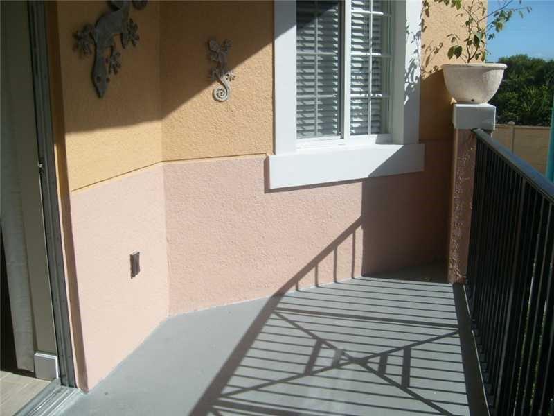 Pineapple Grove Village C - Residential Lease