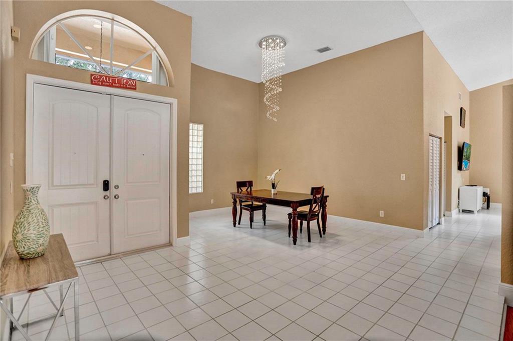 Embassy Lakes - Residential