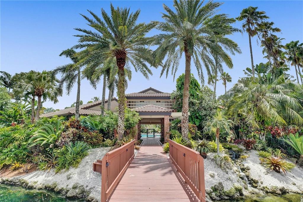 Embassy Lakes - Residential