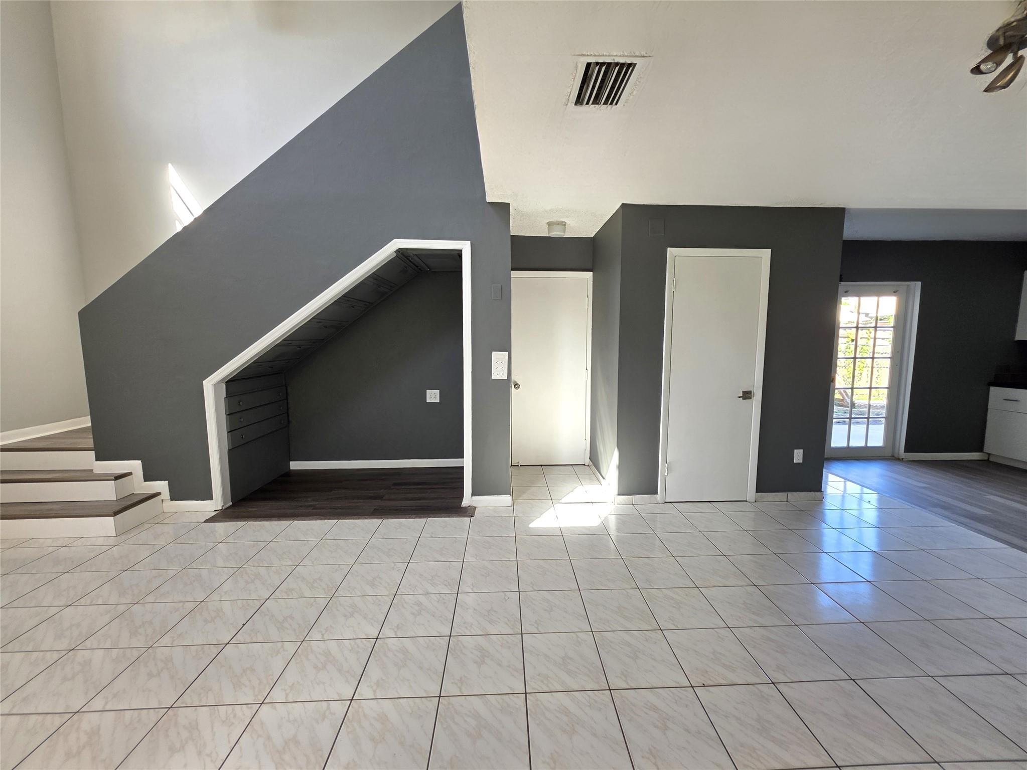 Cutler Landings - Residential Lease