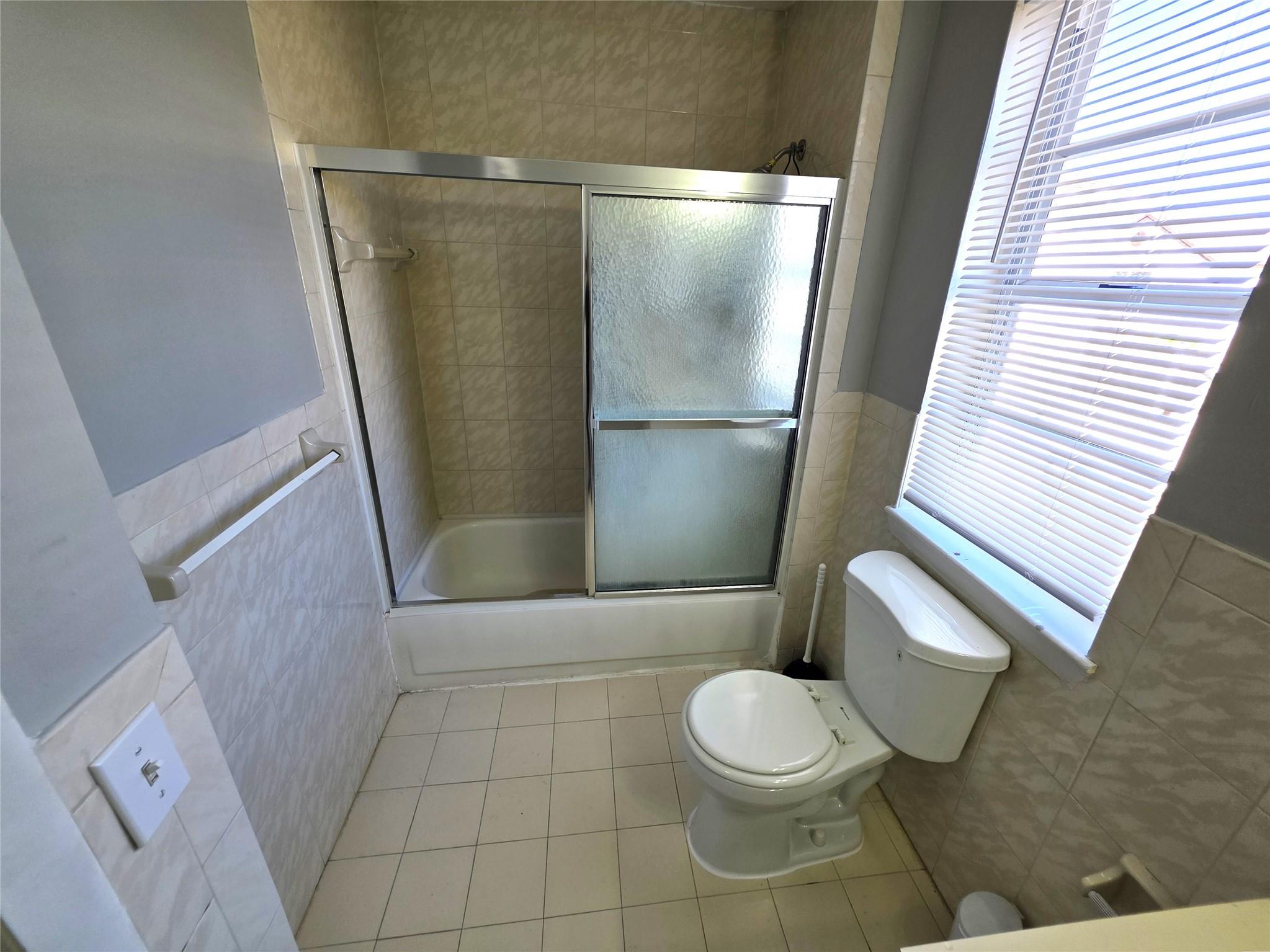 Cutler Landings - Residential Lease