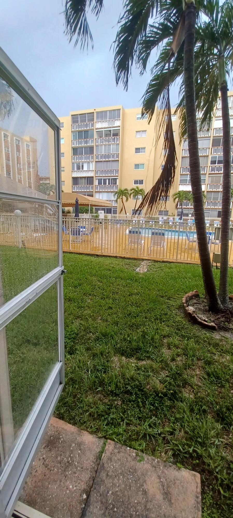 MEADOWBROOK APTS 2 CONDO - Residential