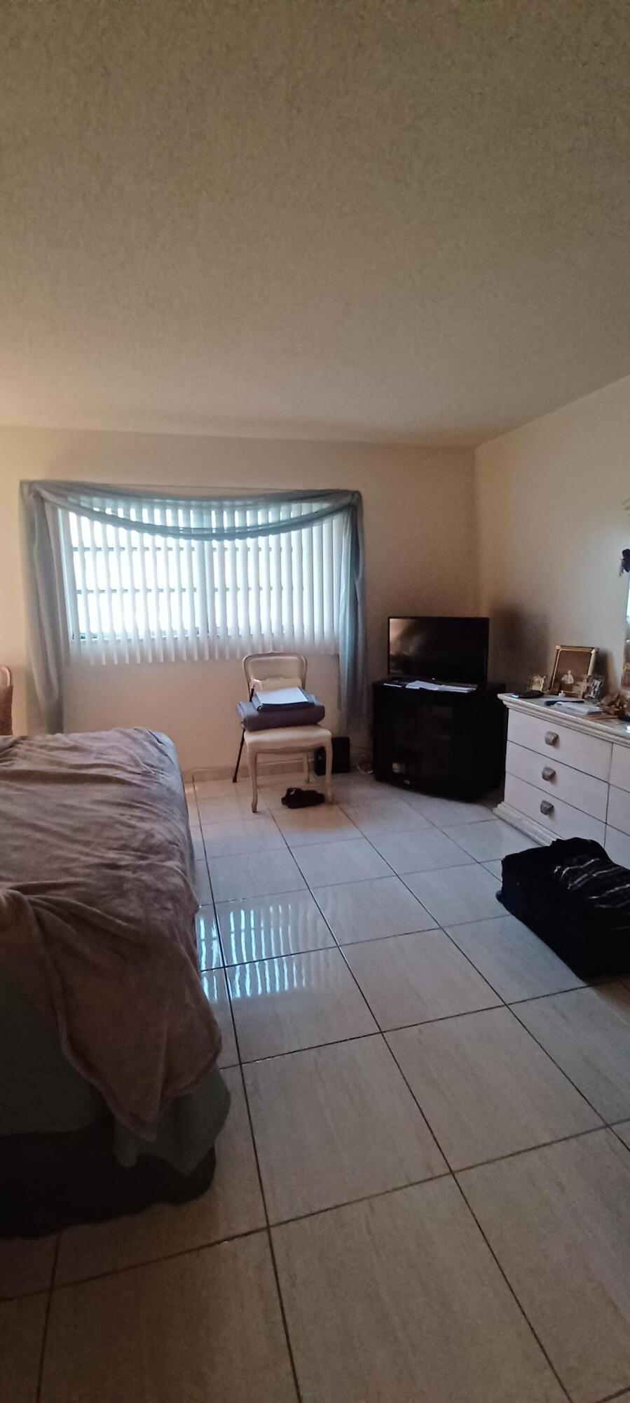 MEADOWBROOK APTS 2 CONDO - Residential