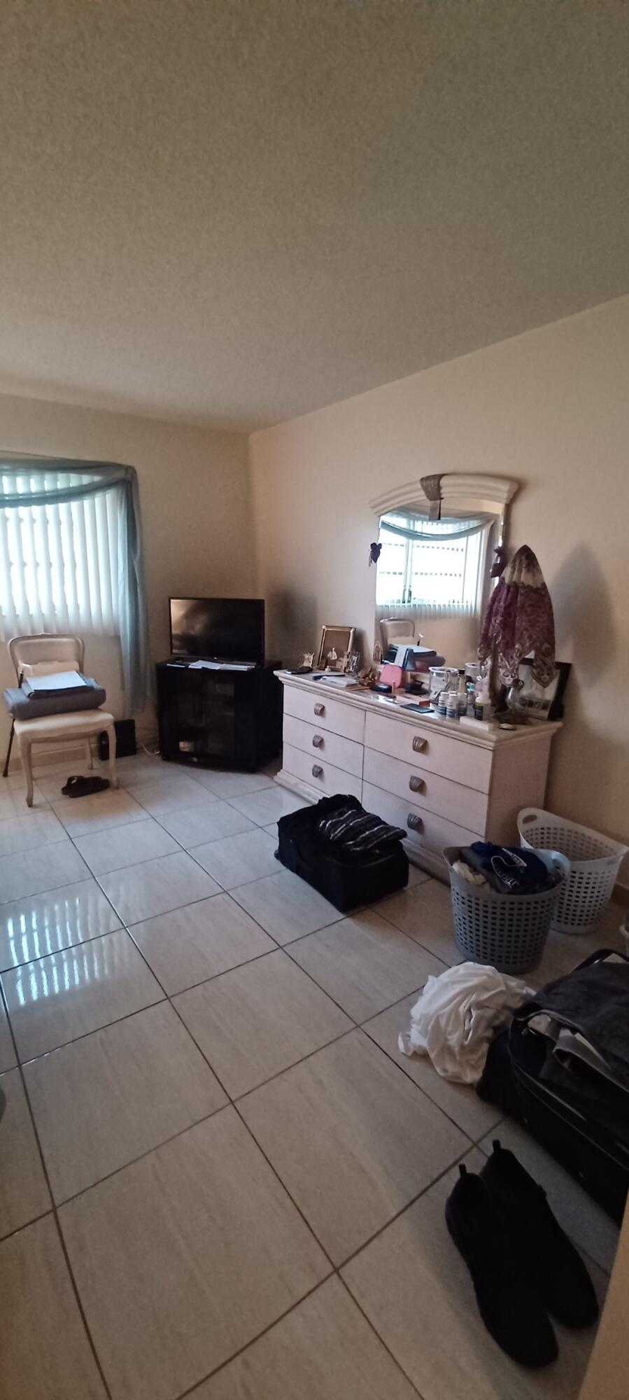 MEADOWBROOK APTS 2 CONDO - Residential