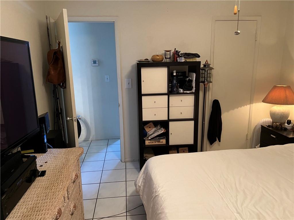 FAVALE CONDO - Residential