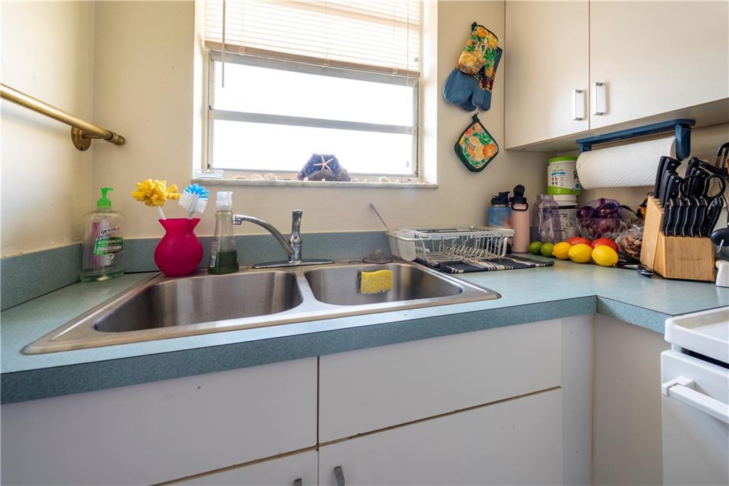 FAVALE CONDO - Residential