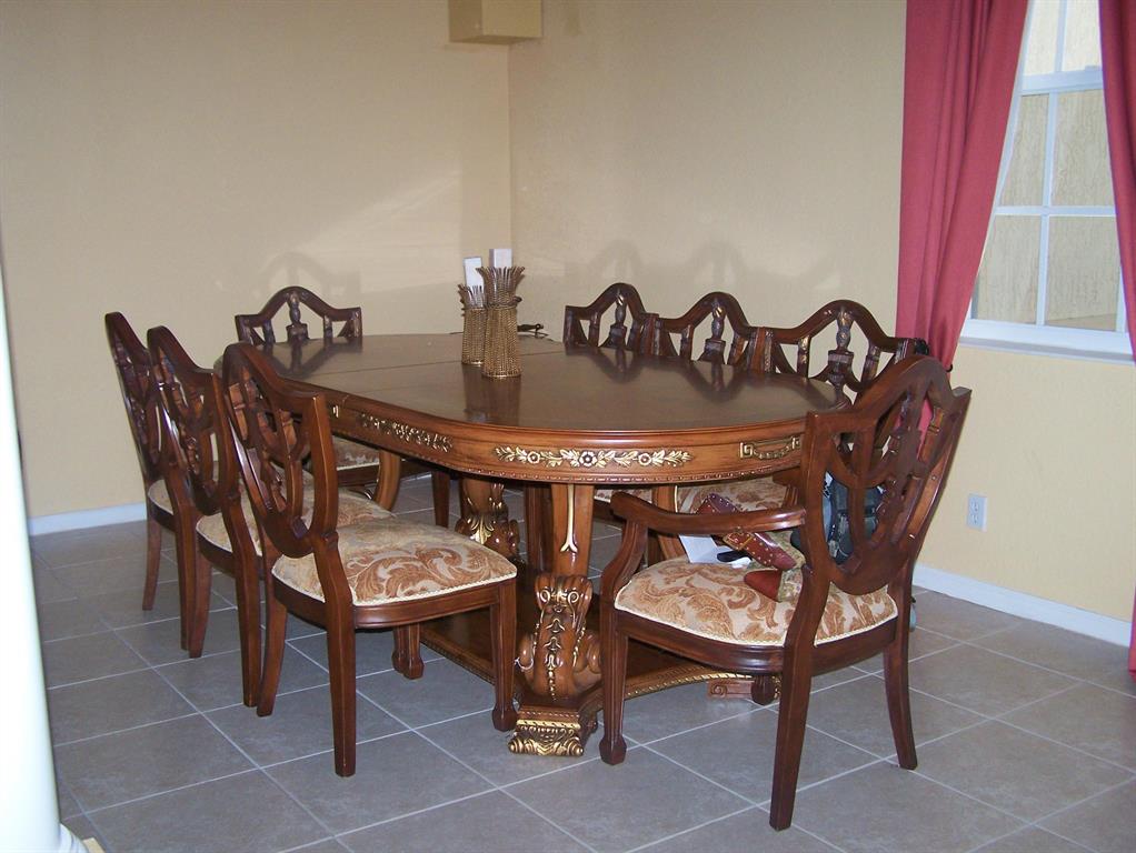 ISLES AT WELLINGTON 4 - Residential Lease