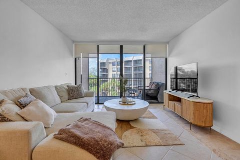 21 Royal Palm Way 4050 Boca Raton FL 33432