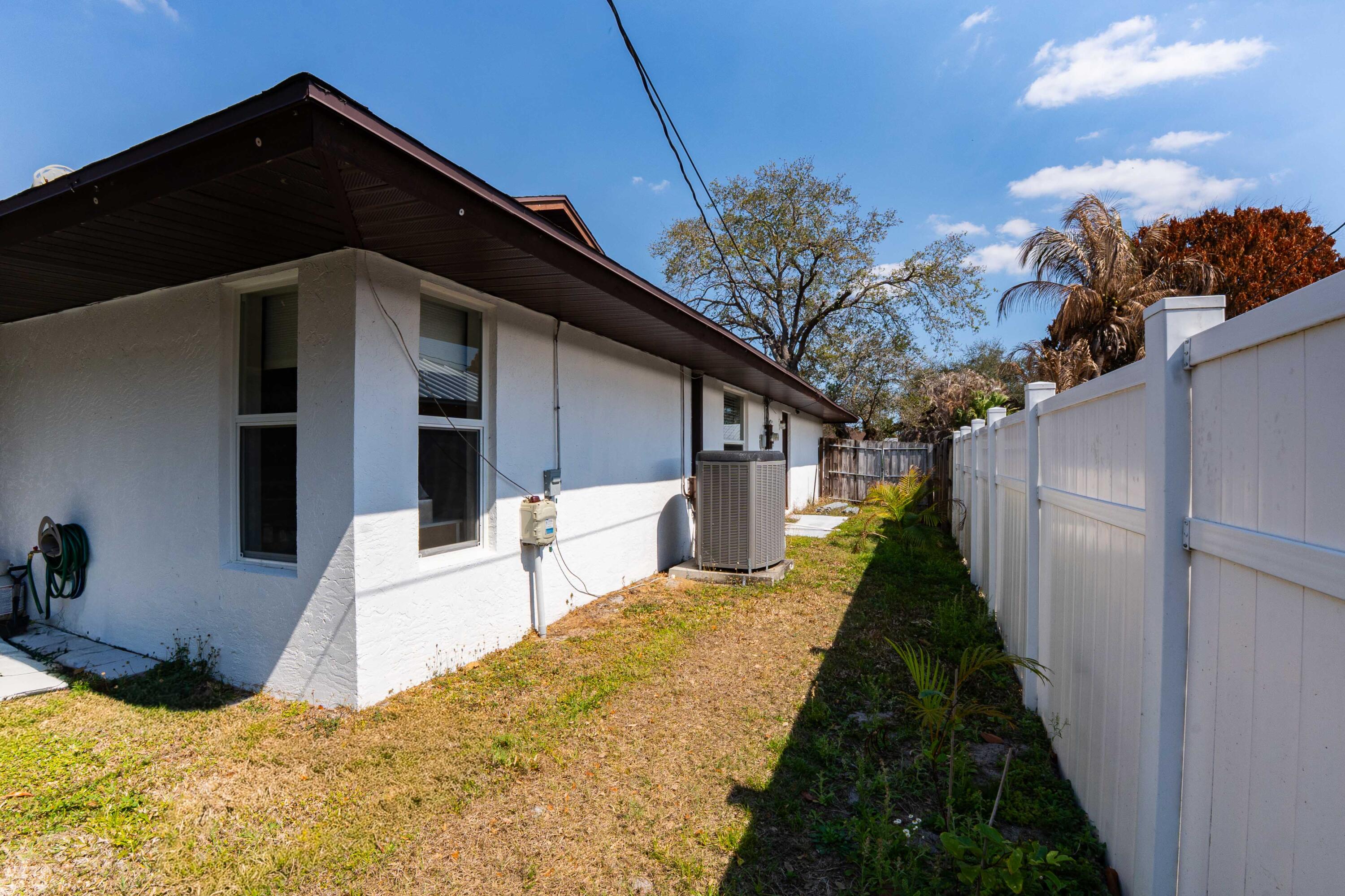 Port St Lucie Sec 27 - Residential