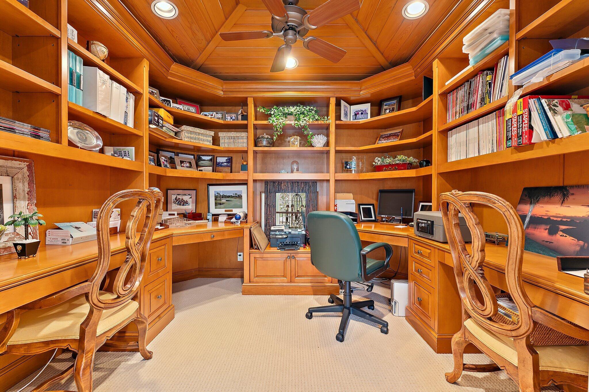 SOUTHERN CAY AT JONATHANS - Residential