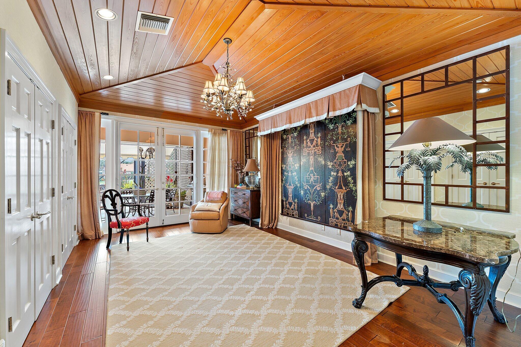 SOUTHERN CAY AT JONATHANS - Residential